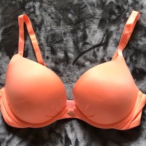 Victoria’s Secret Plunge Fabulous PushUp Bra - 36C